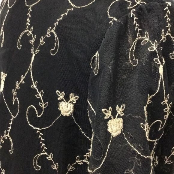 Lane Bryant Women’s Short Sleeve Sweetheart Neck Embroidered Sheer Net Top - Picture 6 of 8